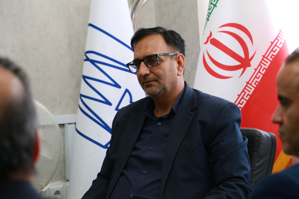 بازدید آقای فرح بخش 6